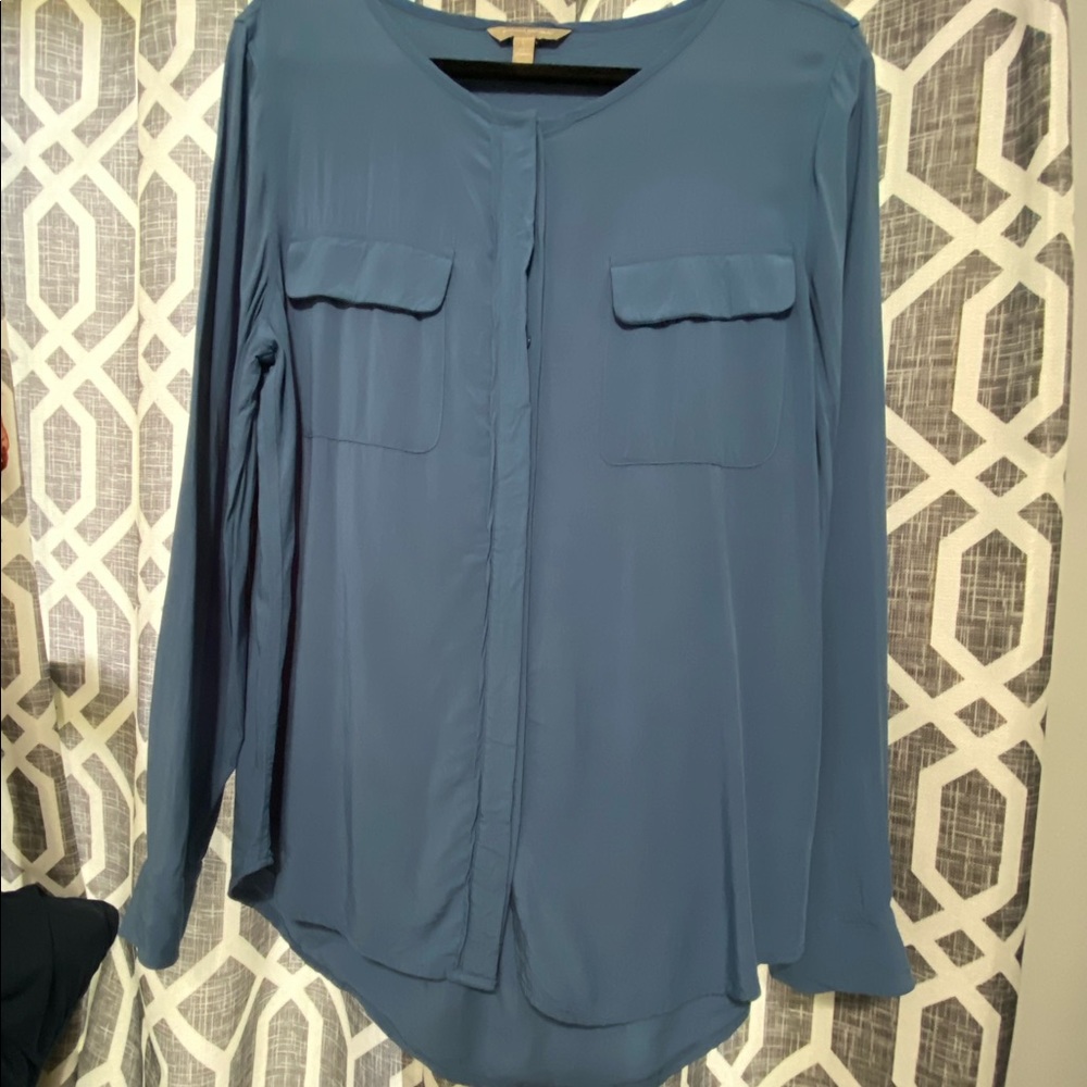 Banana Republic button down blouse NWOT